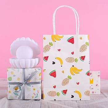 ラデュレ 福袋 2019 キットＡ ホワイト ショッピング袋付き ラデュレ 福袋 2019 キットA ホワイト ショッピング袋付き